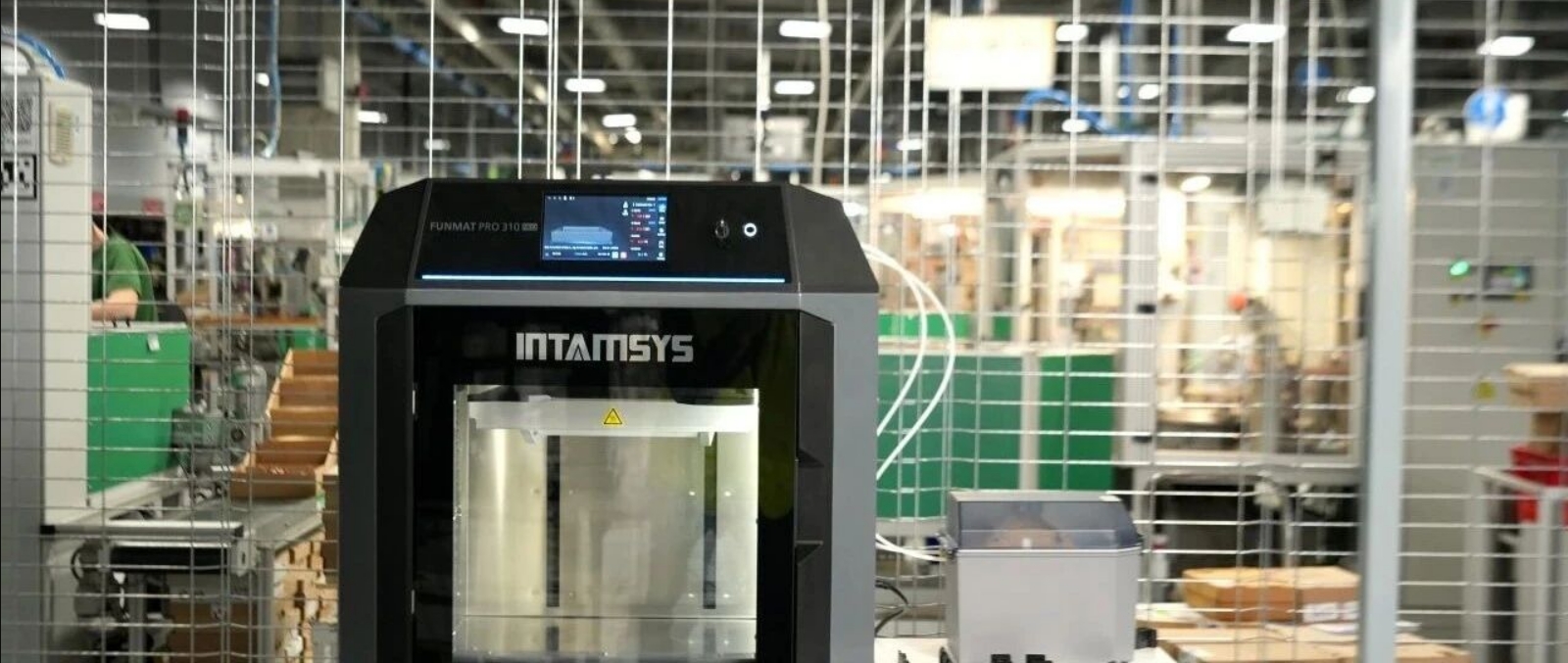 ‌施耐德 × 远铸智能 | 310 NEO工业级3D打印机开启高效生产新范式